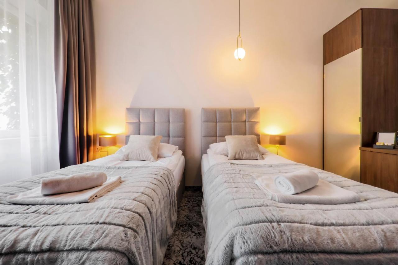 Aparthotel Cracovia Residence Buitenkant foto